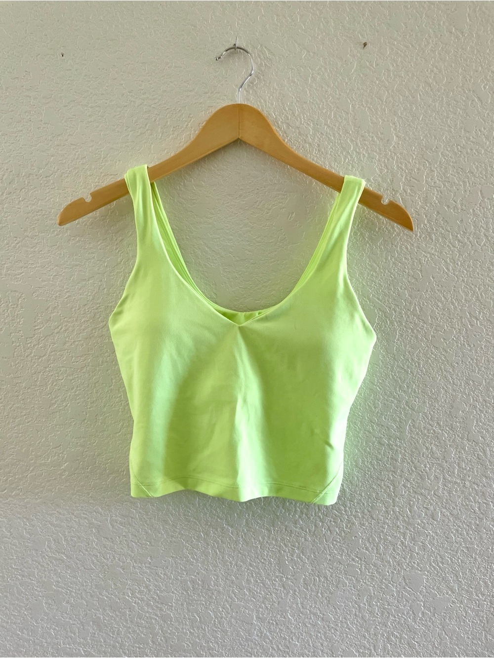 Lululemon Align Cropped Tank - Scream Green Light (Lime Green) - size 8 - Picture 3 of 6